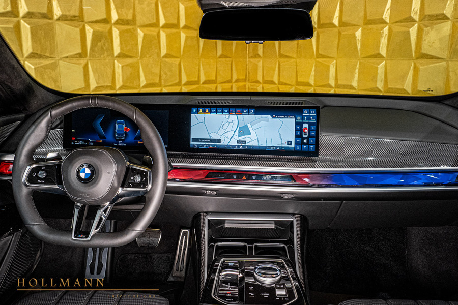 Vehicle view 25