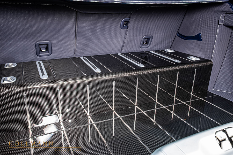 Vehicle view 29