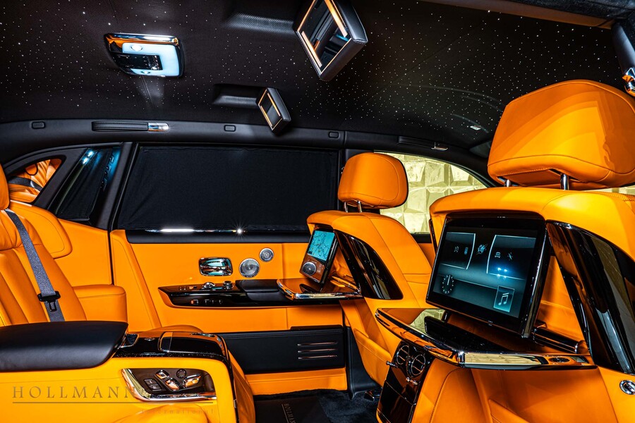 Vehicle view 19