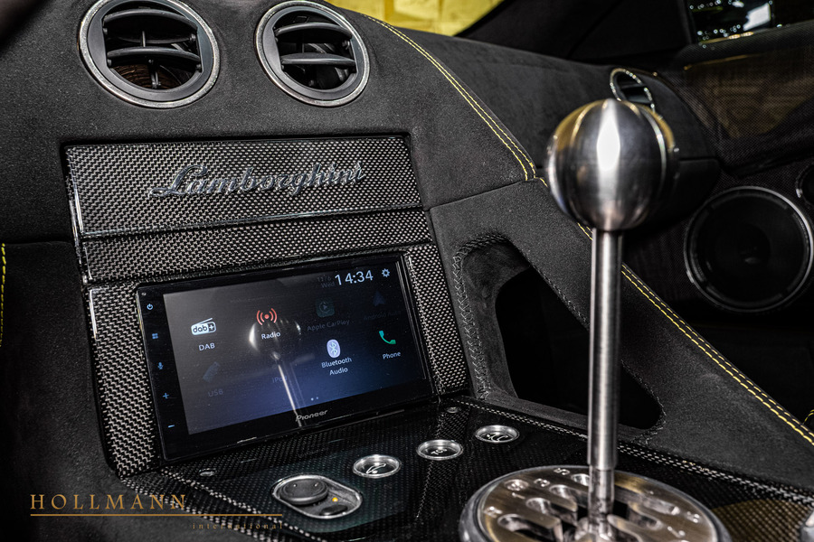 Vehicle view 19