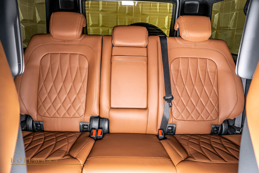Vehicle view 19