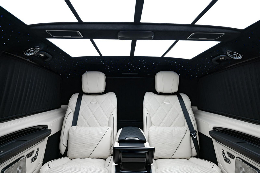 Vehicle view 14