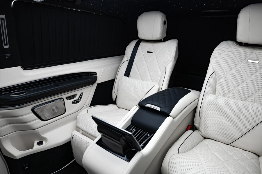 Vehicle view 15
