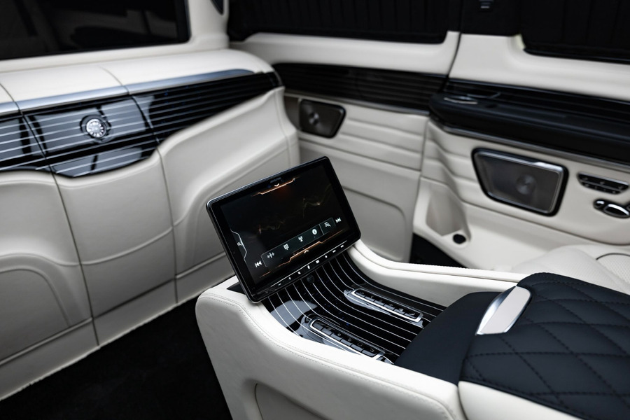 Vehicle view 22
