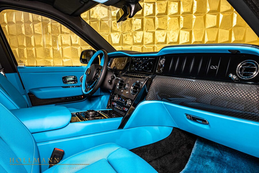 Vehicle view 18