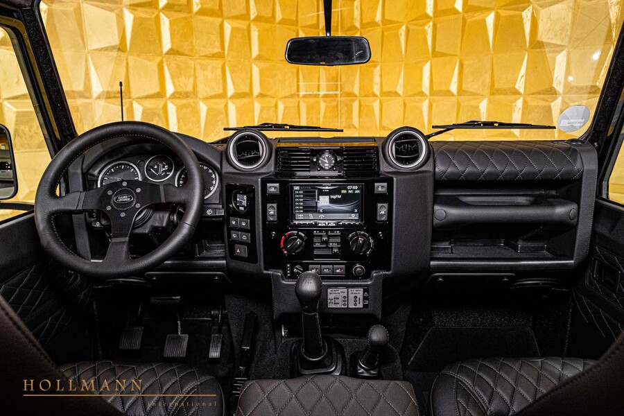 Vehicle view 27