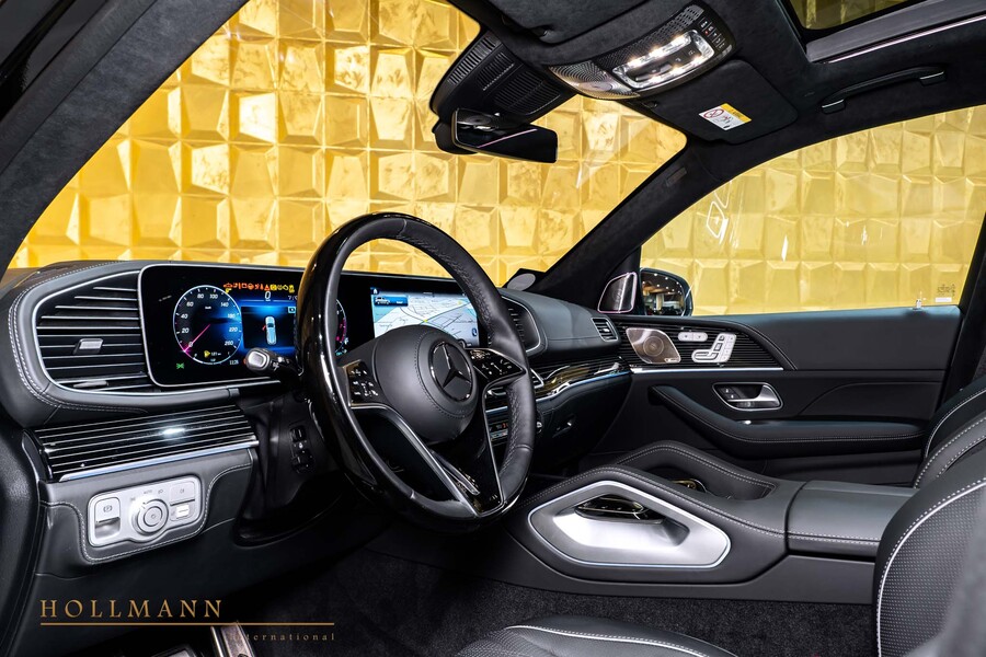 Vehicle view 15