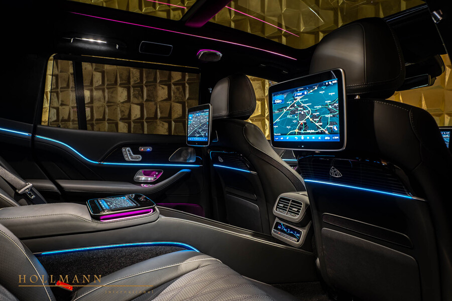 Vehicle view 25