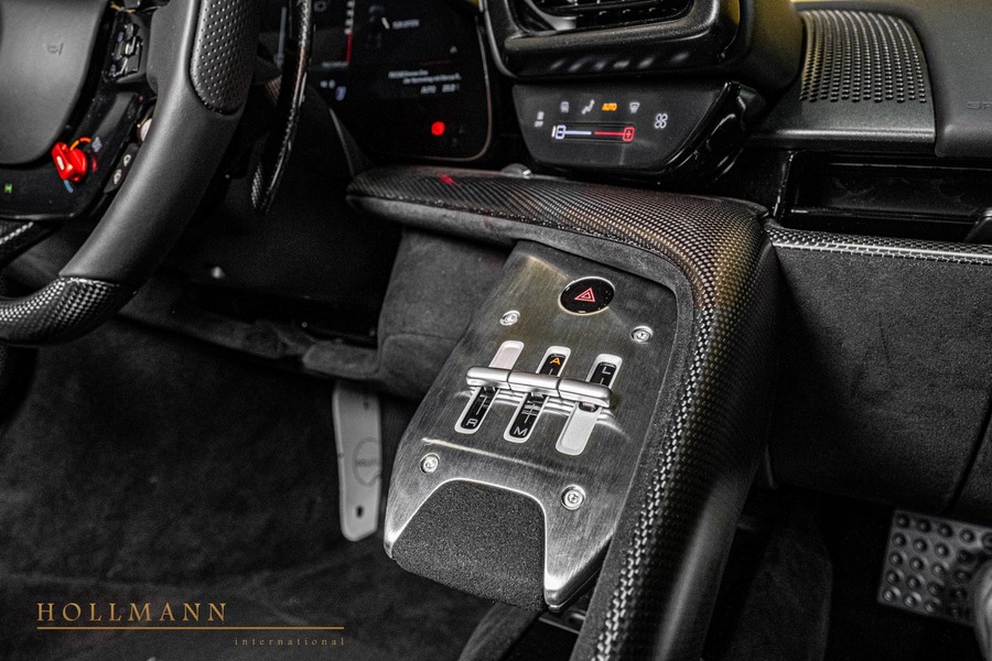 Vehicle view 14