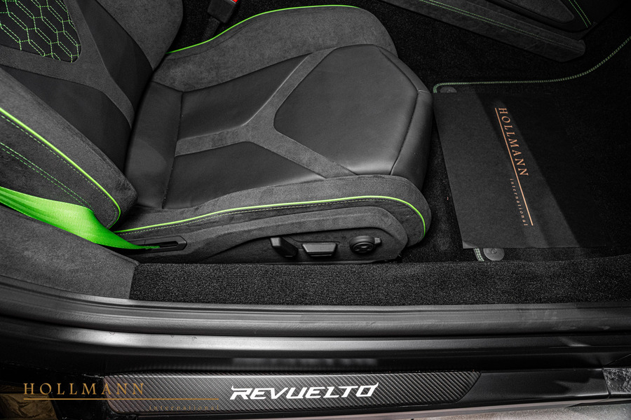 Vehicle view 26