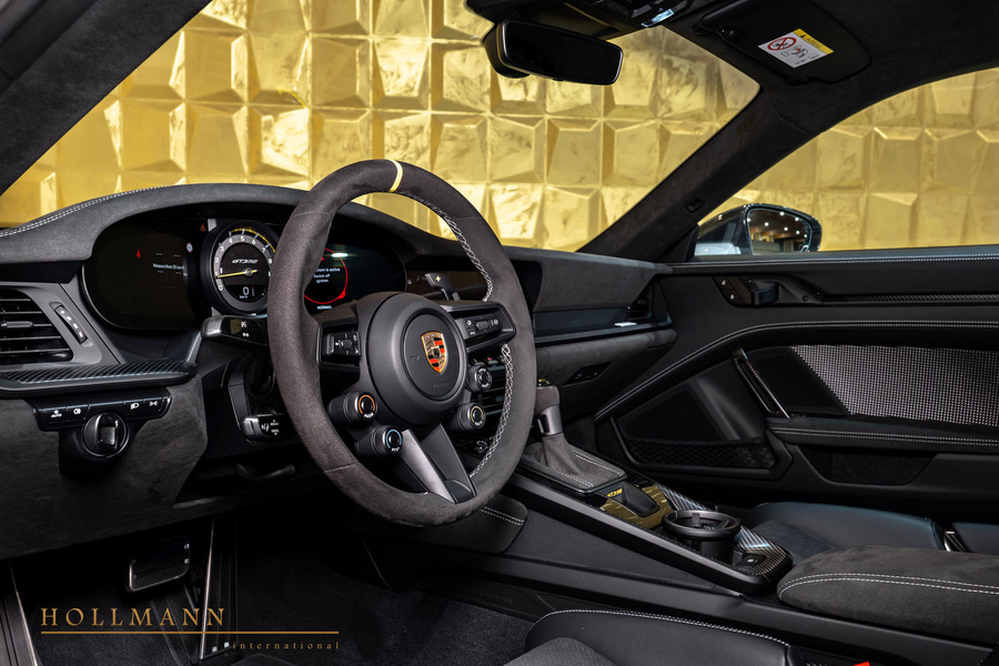 Vehicle view 13