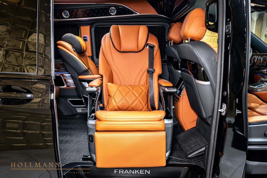 Vehicle view 25