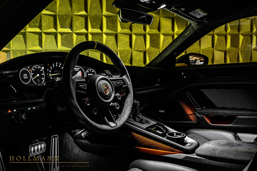 Vehicle view 14