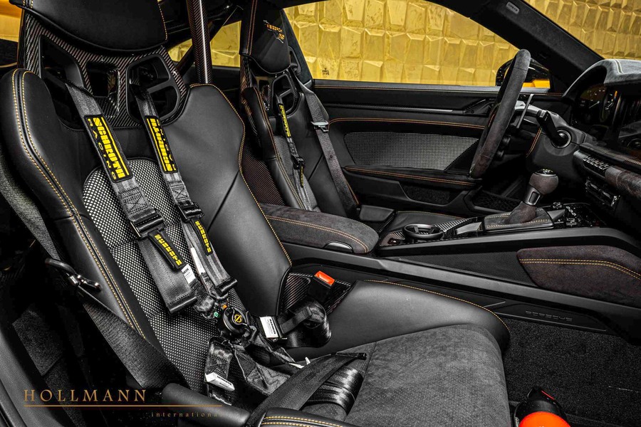 Vehicle view 18