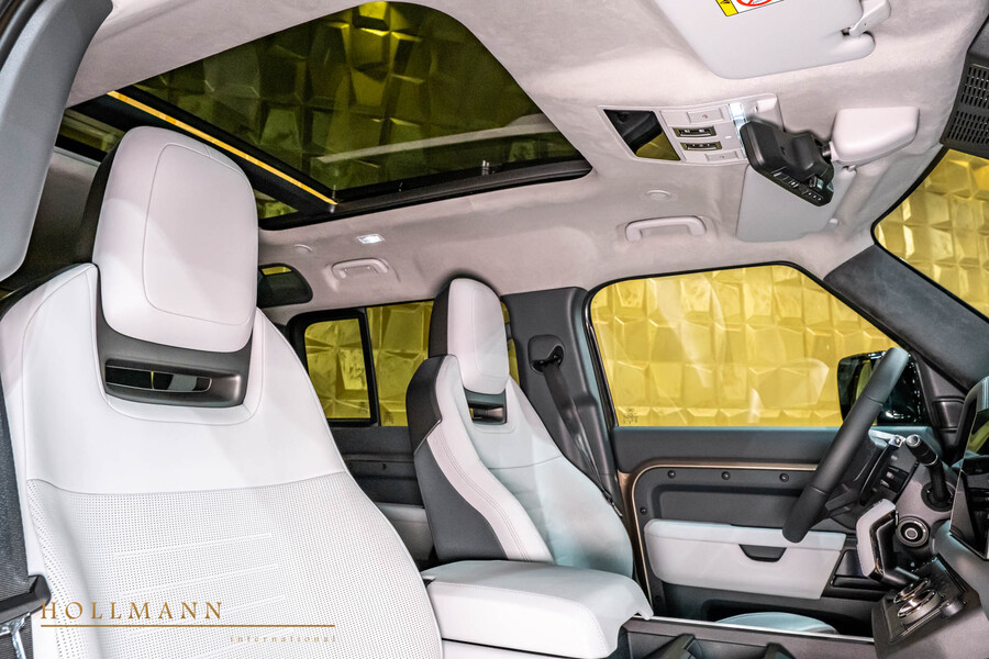 Vehicle view 17
