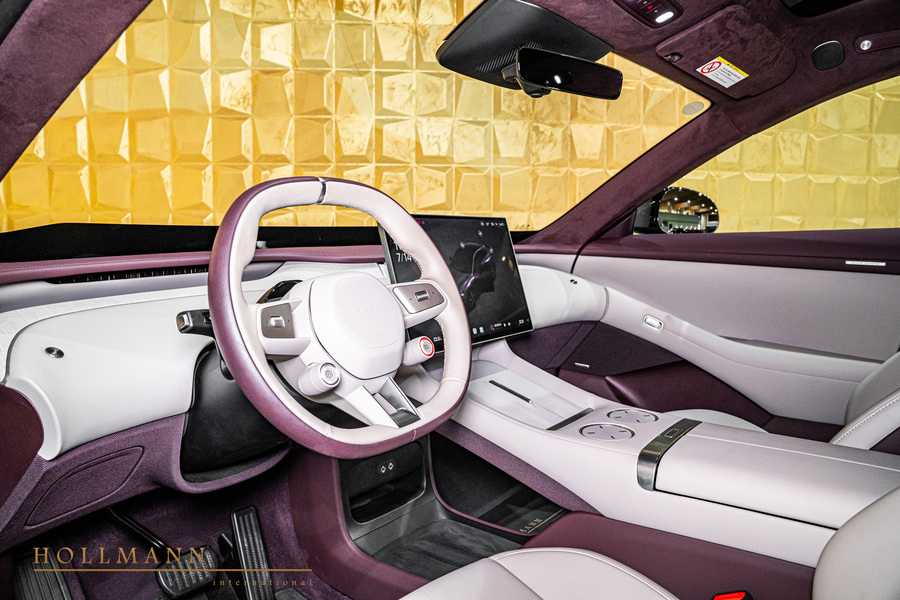 Vehicle view 14