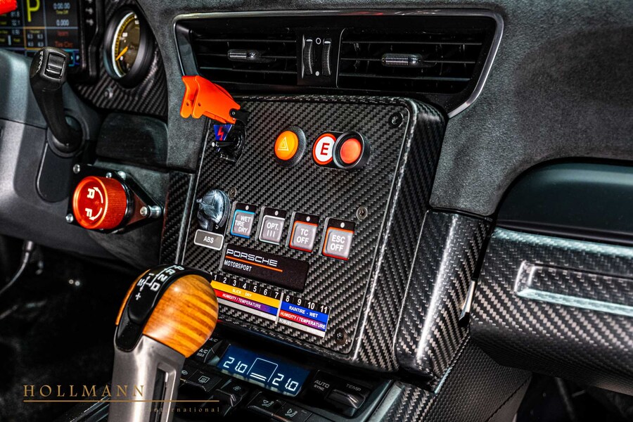 Vehicle view 24