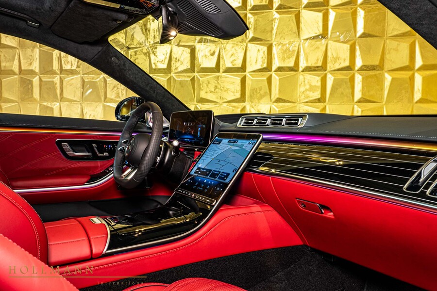 Vehicle view 18