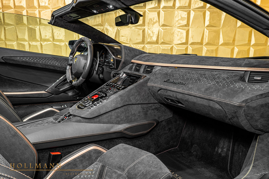 Vehicle view 28