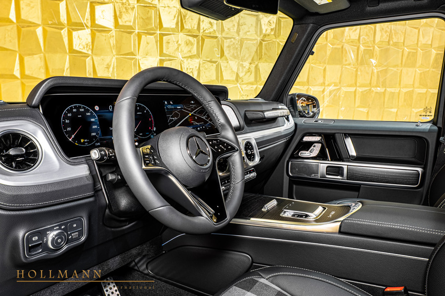 Vehicle view 23