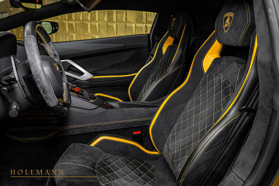 Vehicle view 14
