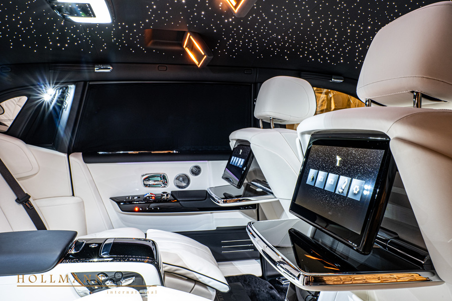 Vehicle view 17