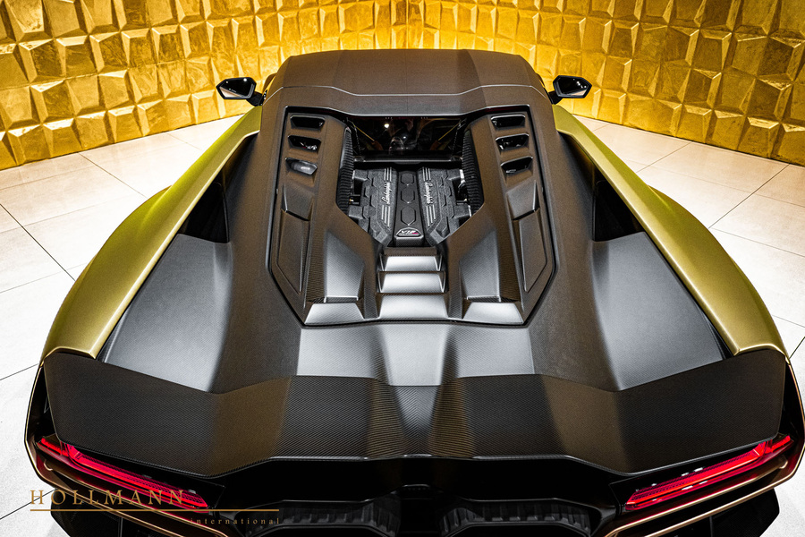 Vehicle view 9