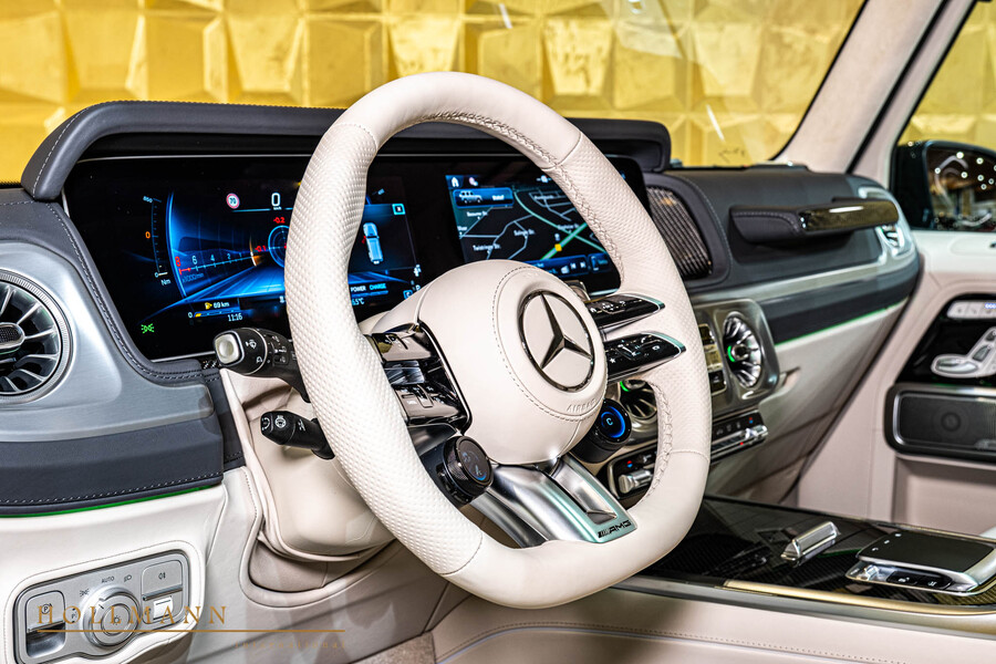 Vehicle view 9