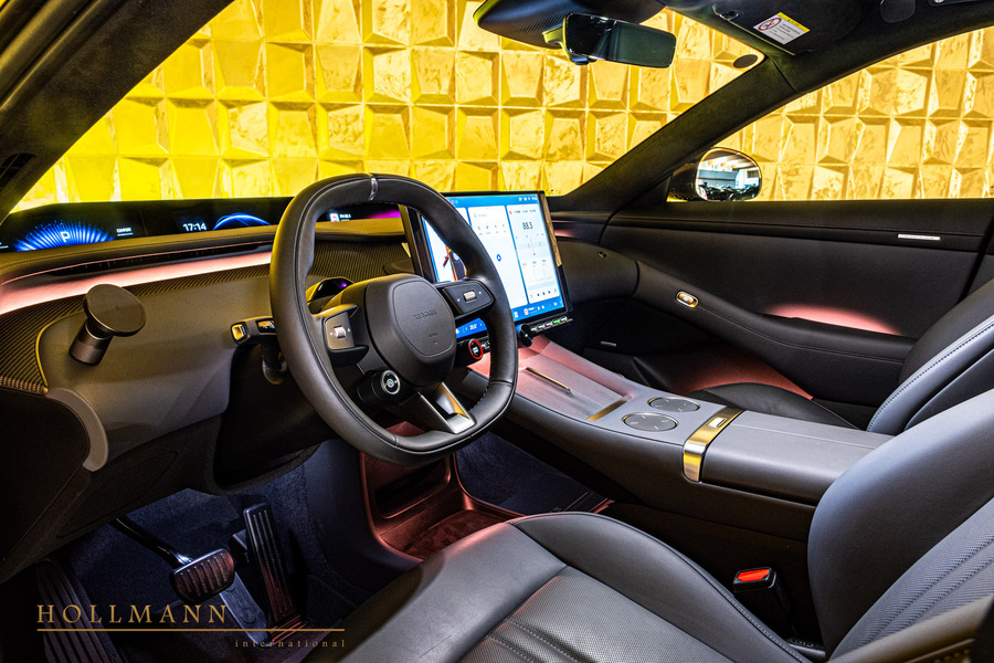 Vehicle view 13