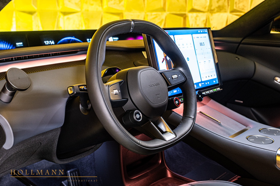 Vehicle view 14