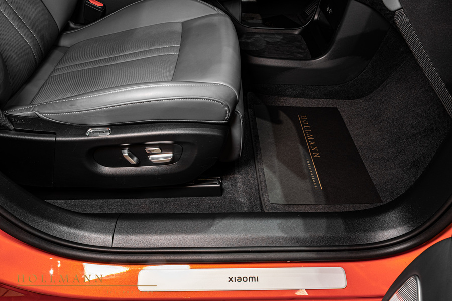 Vehicle view 26