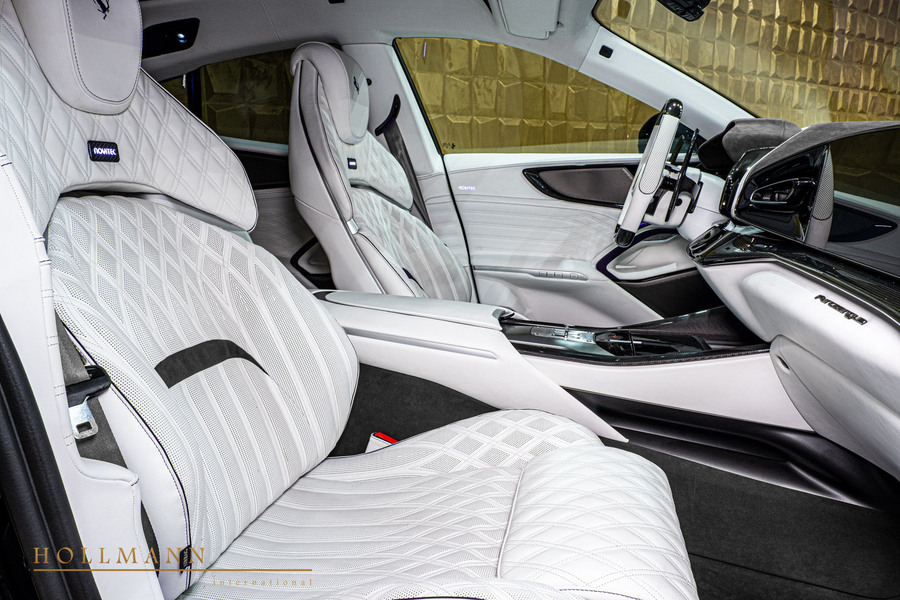 Vehicle view 8
