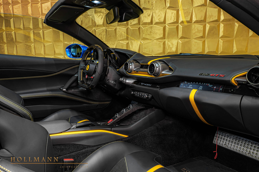 Vehicle view 15