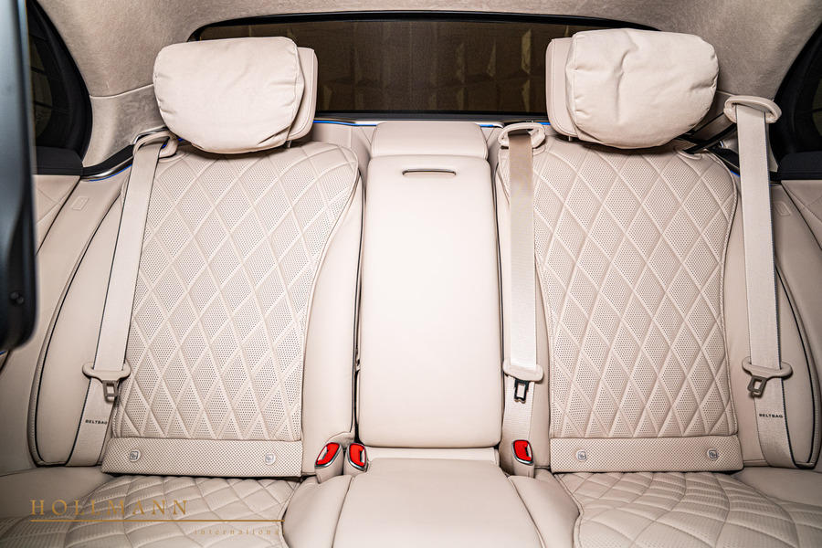 Vehicle view 17