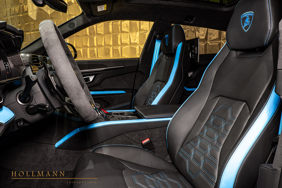 Vehicle view 14