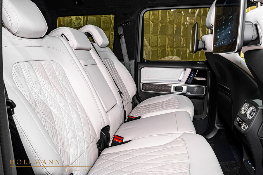 Vehicle view 16