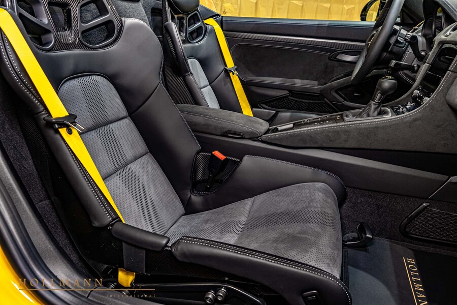 Vehicle view 17