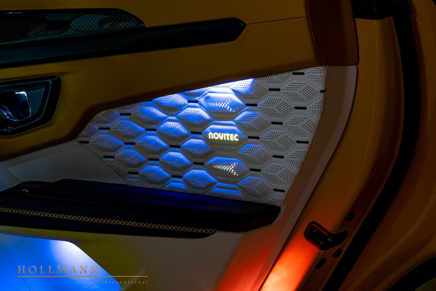 Vehicle view 14