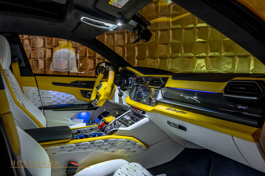 Vehicle view 15