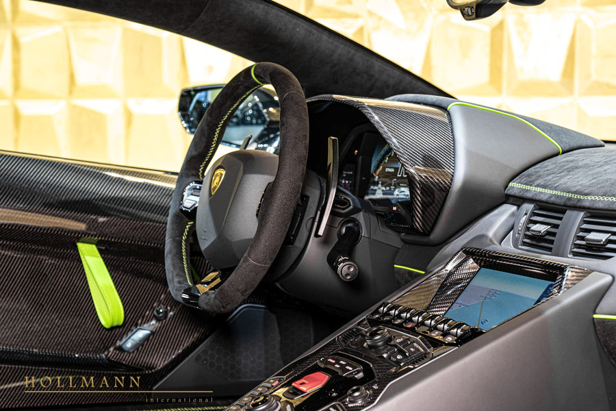 Vehicle view 15
