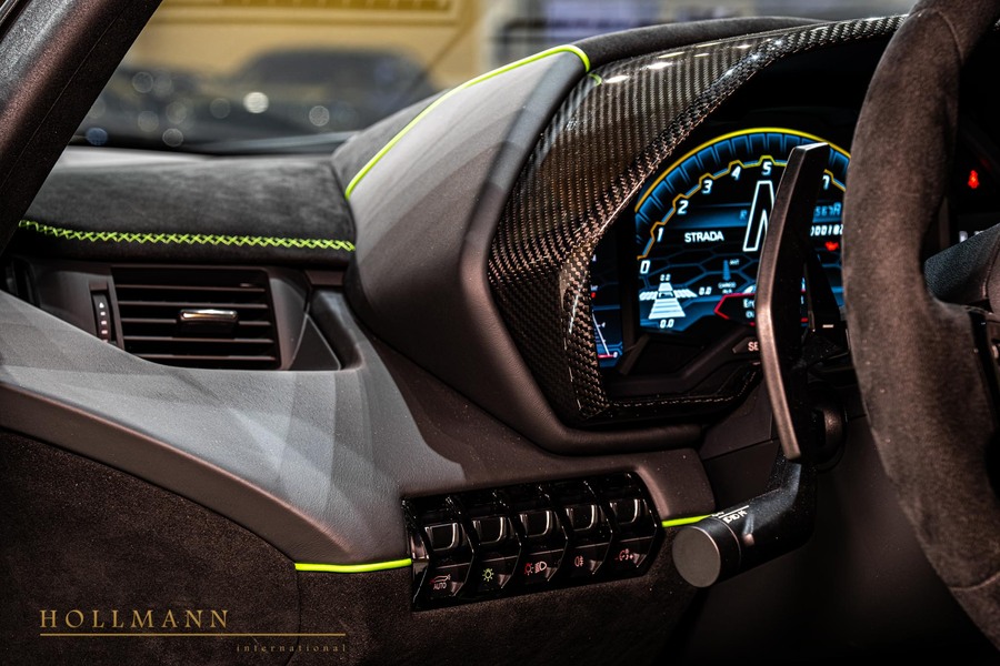 Vehicle view 19