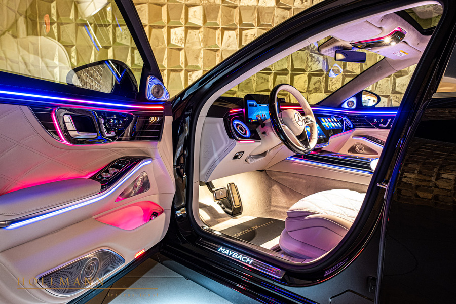 Vehicle view 14