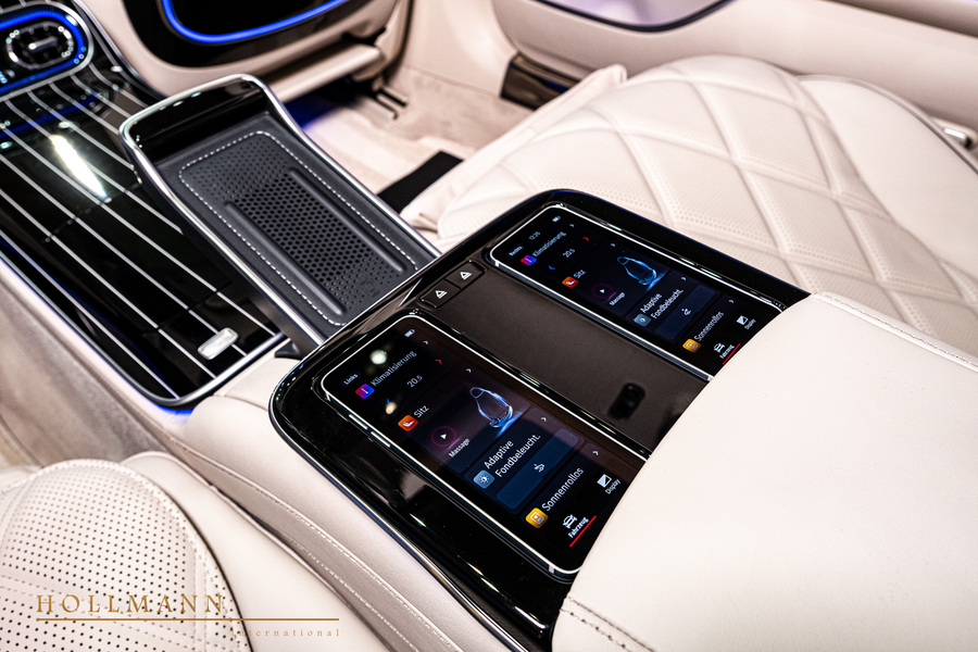 Vehicle view 23