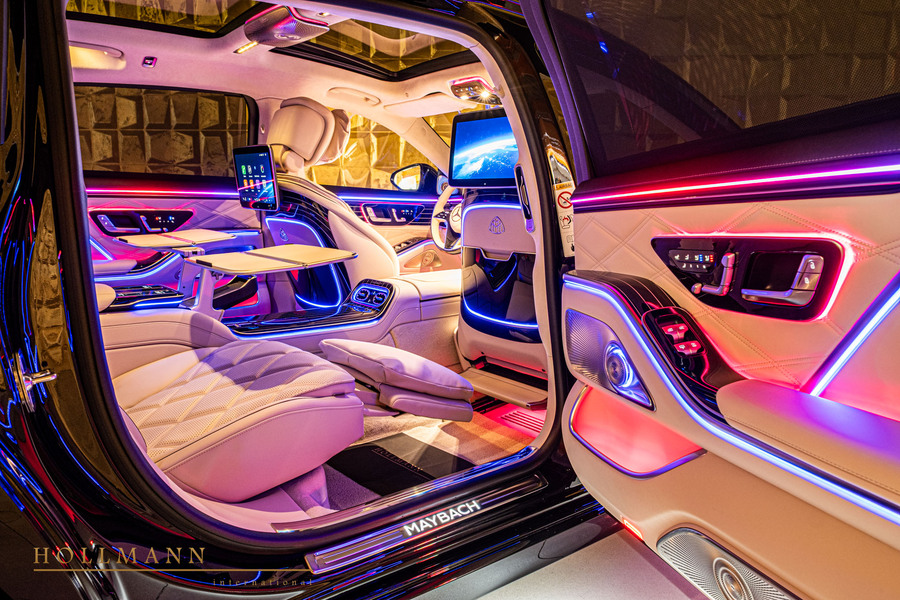 Vehicle view 33