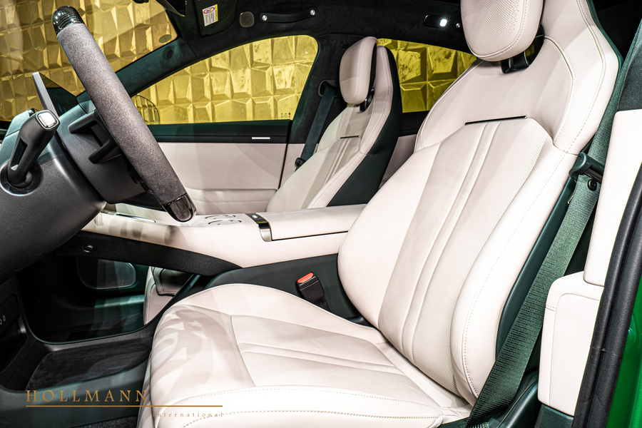 Vehicle view 16