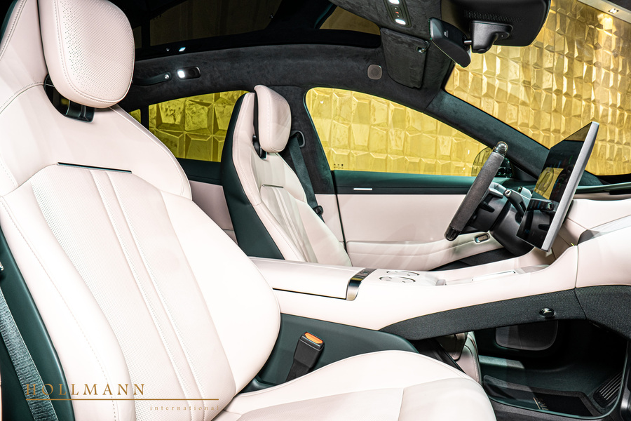 Vehicle view 18