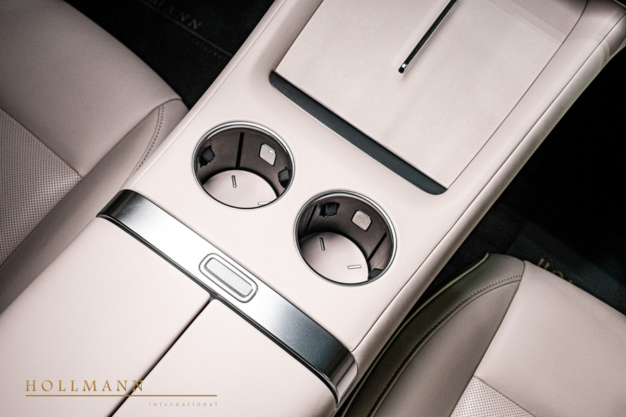 Vehicle view 32