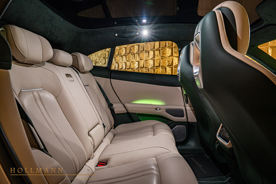 Vehicle view 16