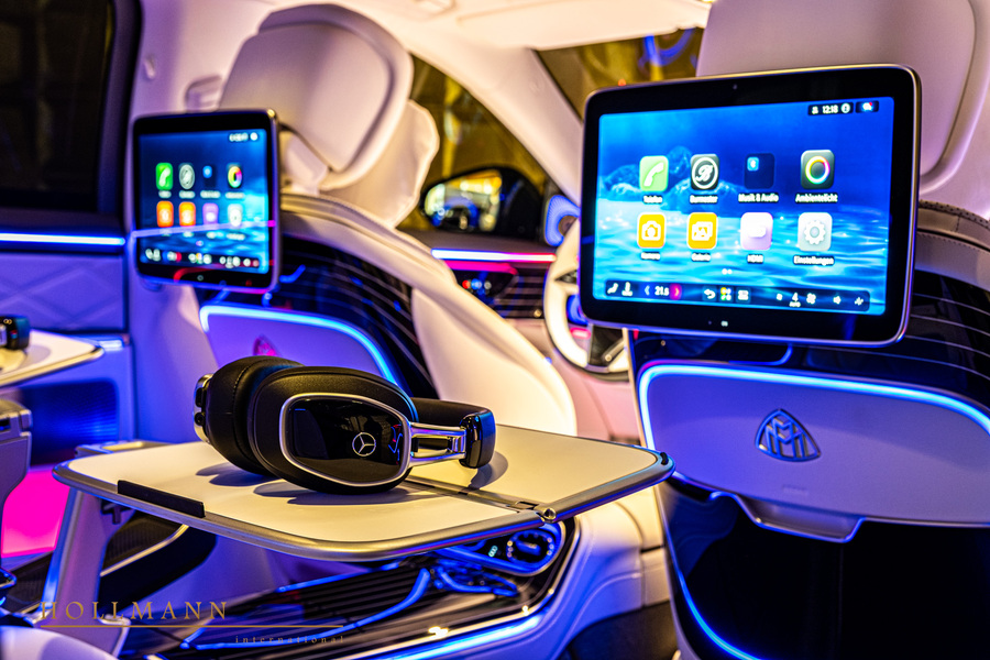 Vehicle view 25