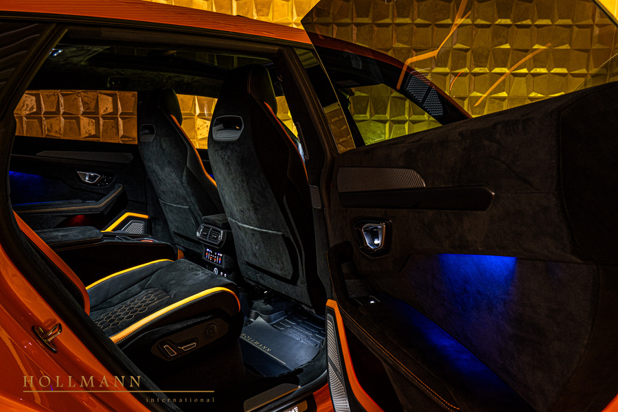 Vehicle view 16